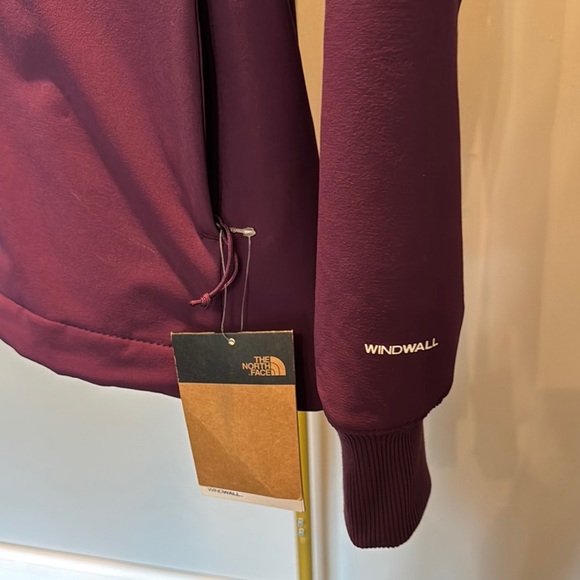 The North Face windwall Maroon Hooded Jacket NWT S - Picture 3 of 16